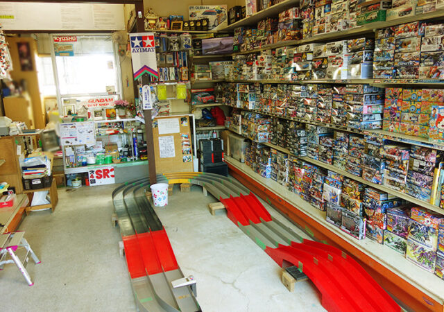 海老名　シバサキ　プラモデル